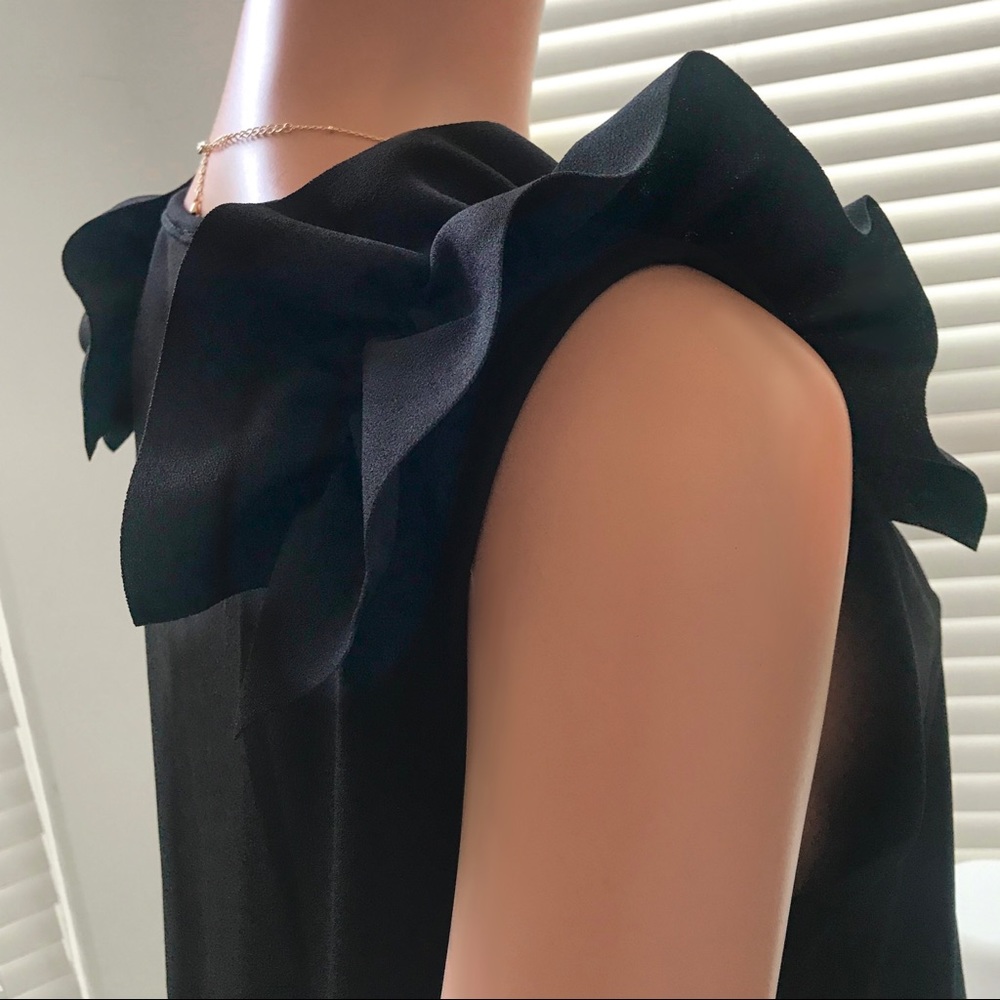 Black Crepe Knit V Neck Top With Ruffle Shoulder - Picture 3 of 4